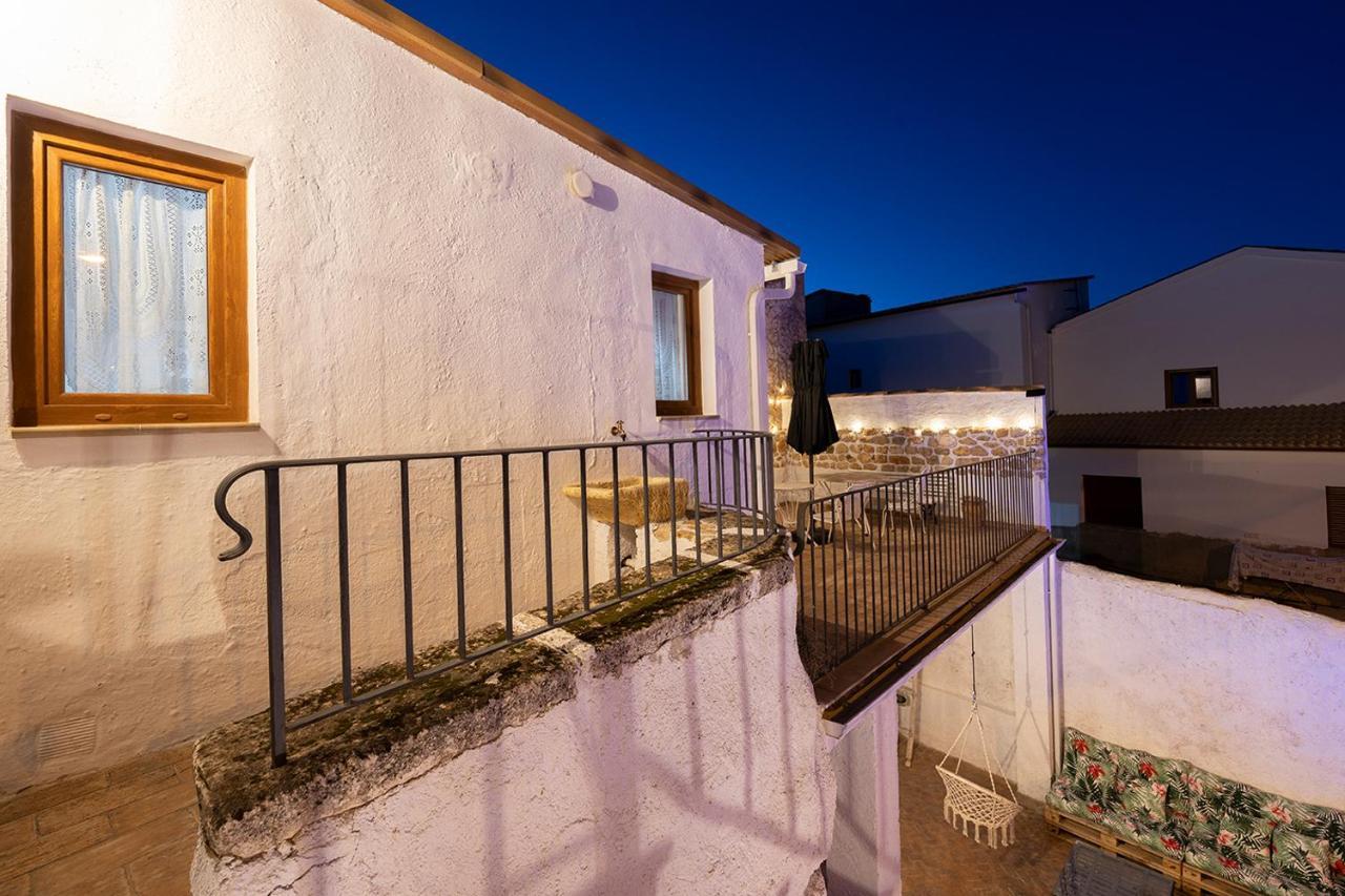 Pintoresco Alojamiento Rural La Camarilla Ribera Baja  المظهر الخارجي الصورة